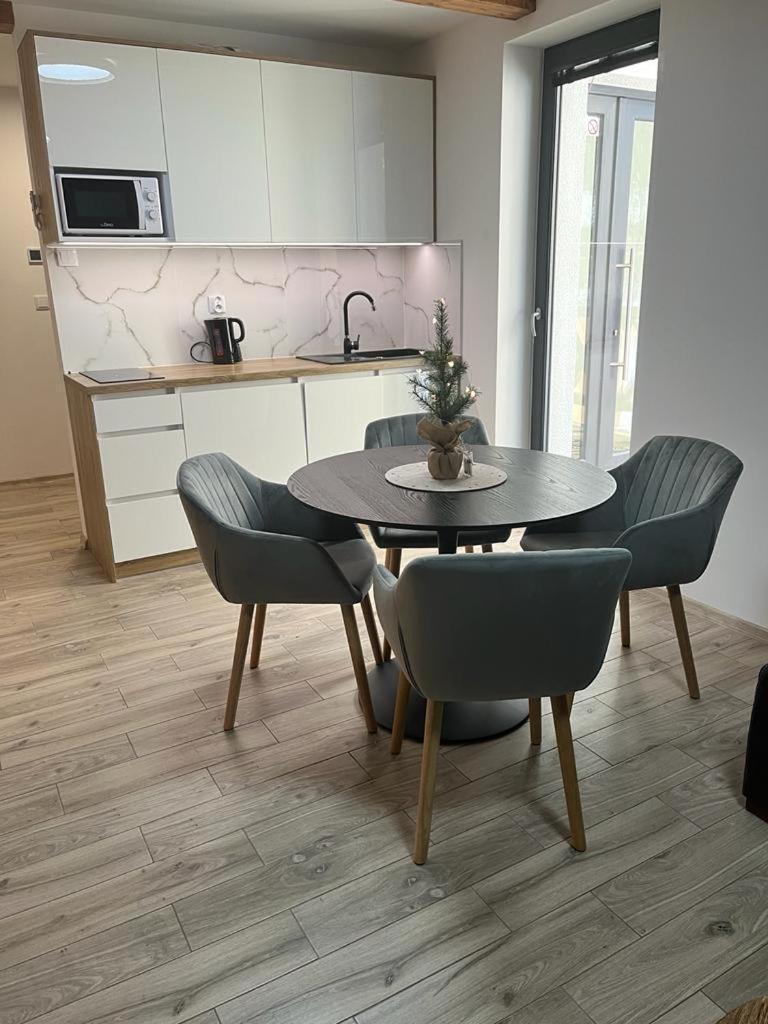 Apartment Hellene Snow Stary Smokovec *